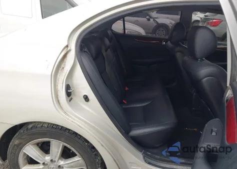 2005 Lexus Es 330 z USA, uszkodzony, nr VIN JTHBA30G855138544